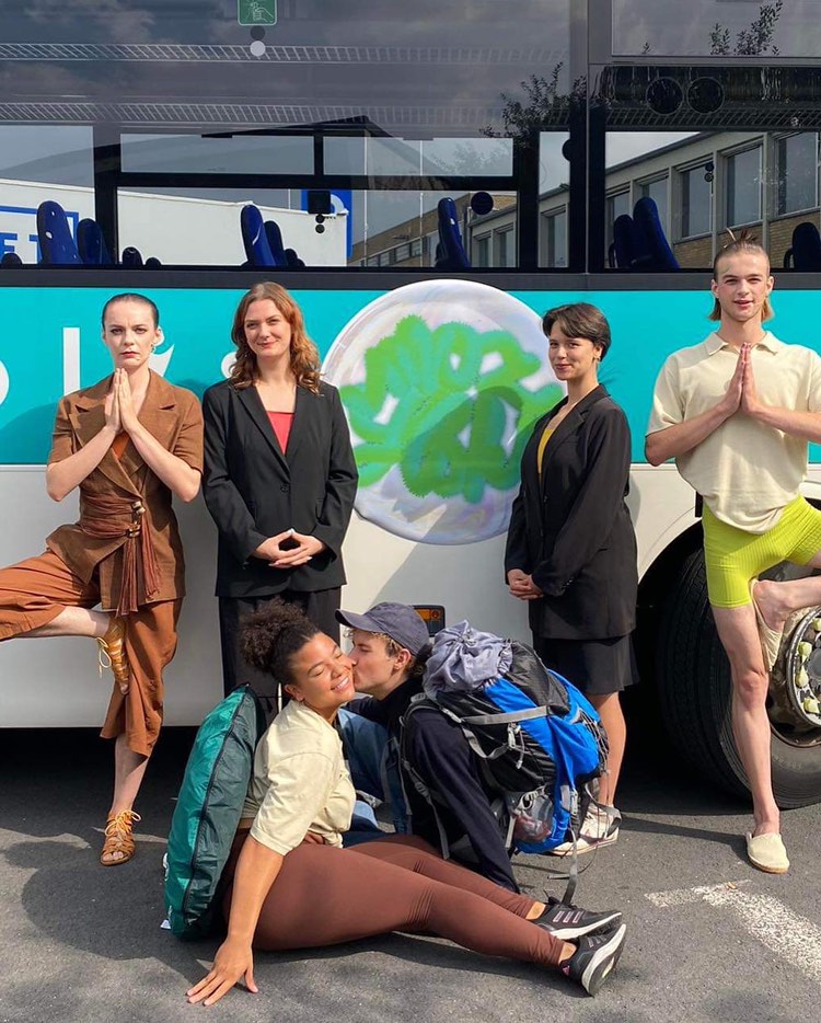 Flora Van Canneyt in Bewust afstappen